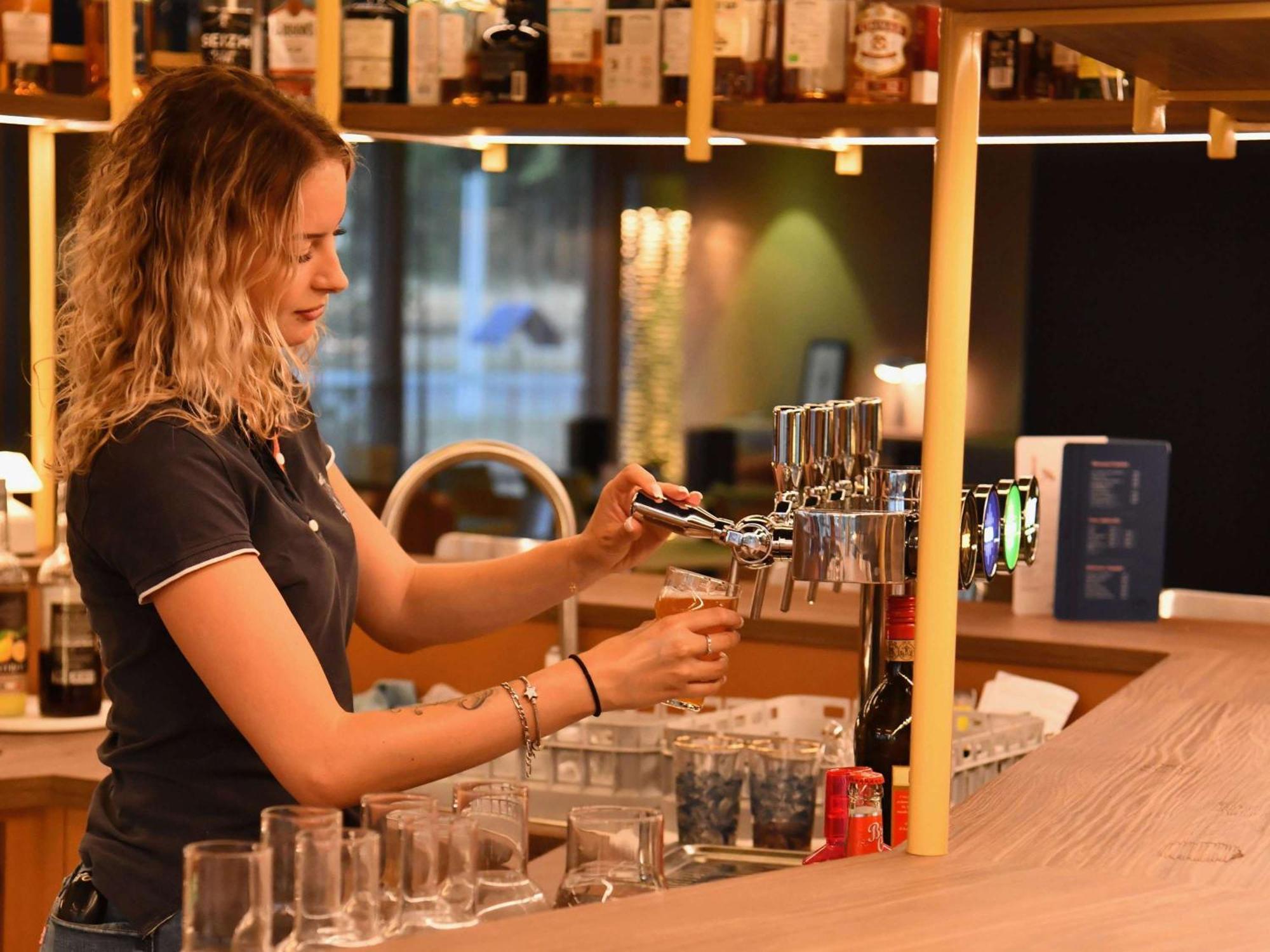 Отель Ibis Styles Nantes Reze Aeroport Экстерьер фото