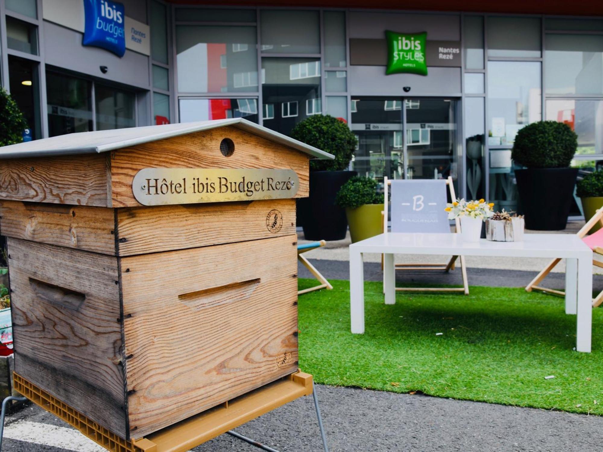 Отель Ibis Styles Nantes Reze Aeroport Экстерьер фото