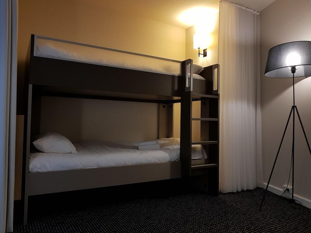 Отель Ibis Styles Nantes Reze Aeroport Экстерьер фото